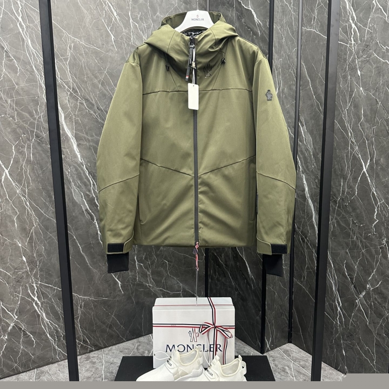 Ba*len*cia*ga down coat